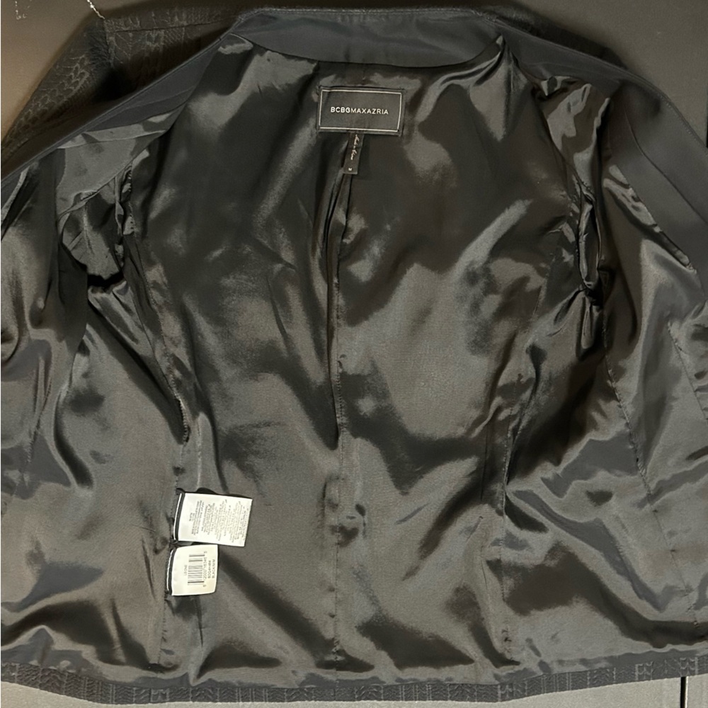 BCBGMaxAzria 'Leone' Blazer/Medium - Picture 5 of 10